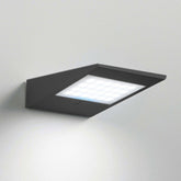 Solar lampada da parete - Grigio scuro / LED  full light 5/6 H. - microlight 30% 14/18 H. 3000K / 4.6x14x19 cm | Zafferano Italia